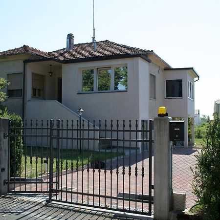Agrifoglio B&B Nervesa della Battaglia Екстер'єр фото